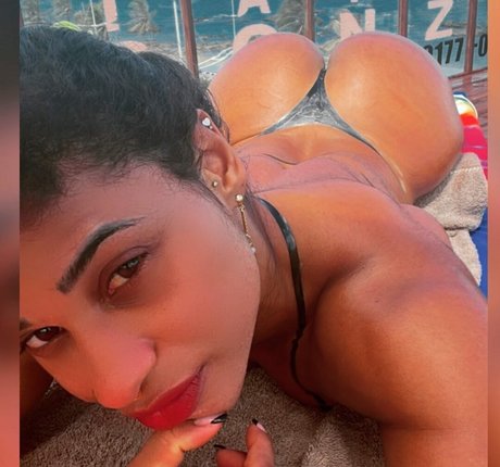 Becaedf star hot photos