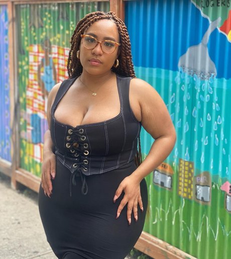 Kathrynn Marie hot actress pictures