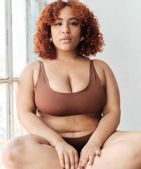 Kathrynn Marie porn star img