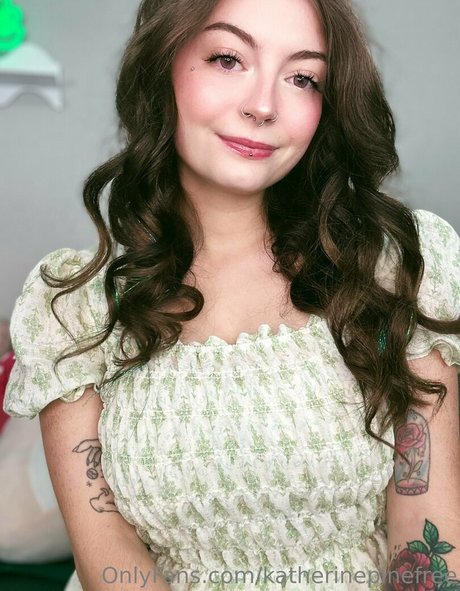 katherinepinefree top star img