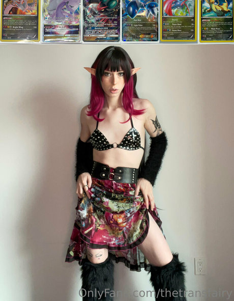 Aria Faye art model images