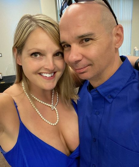 ebony smoking onlyfans sexy xxx pic