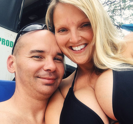 HealthyHappyFitandProud pornstar sex photos