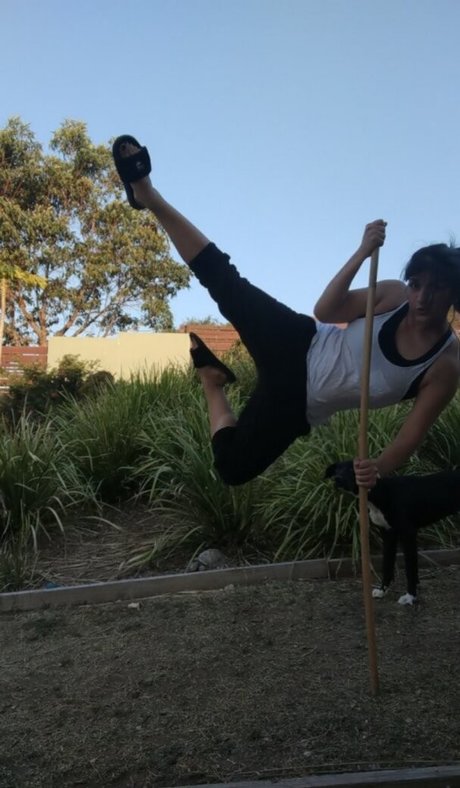 Jajutsu naked star pic