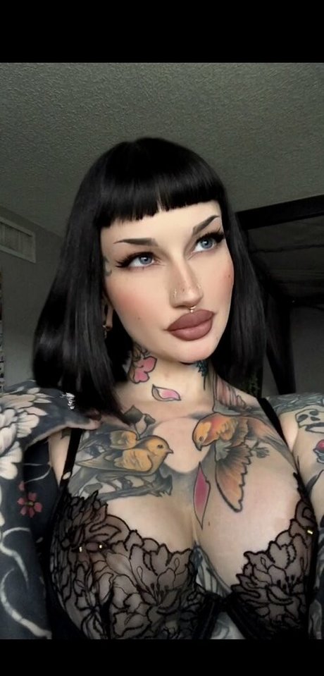 Hviley Rose high quality pornstar photos