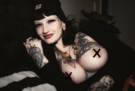 Hviley Rose model perfect photos