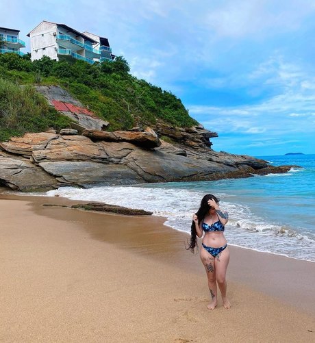 Diretora Muniz model exclusive photos