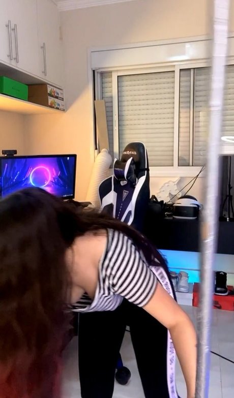 Diretora Muniz high quality model archive