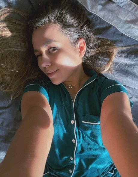 HoneyGirl hd pornstar picture