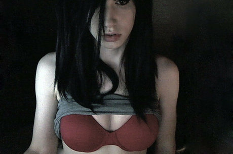 Kalindra Chan nude model gallery