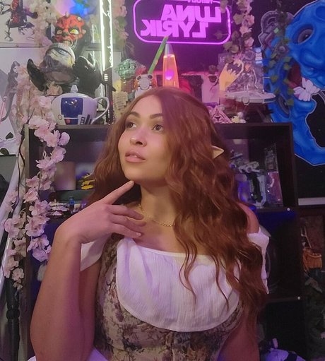 Pinksaltmoon star exclusive archive