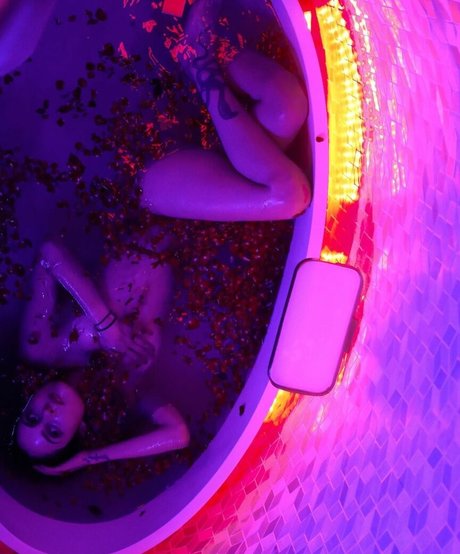 Maren Altman pornstar nude archive