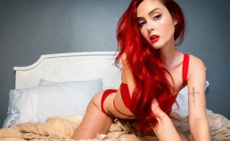 Maren Altman model perfect photos