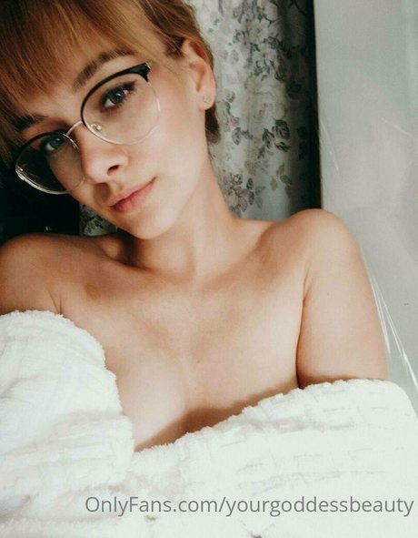 yourgoddessbeauty star high quality image