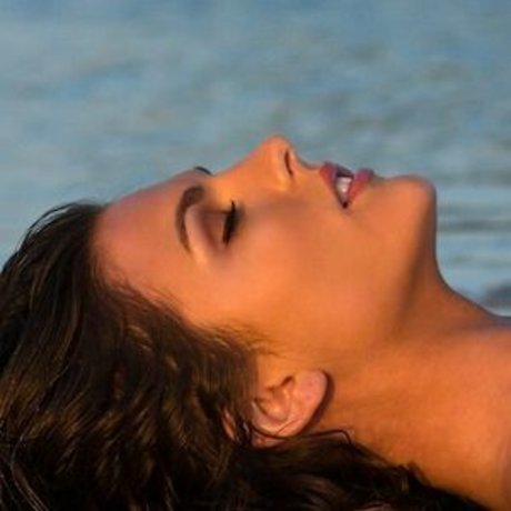 Jillian Beyor sex model photo