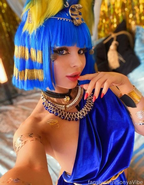 amateur mom onlyfans top images