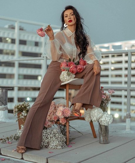 sucking cock onlyfans erotic image