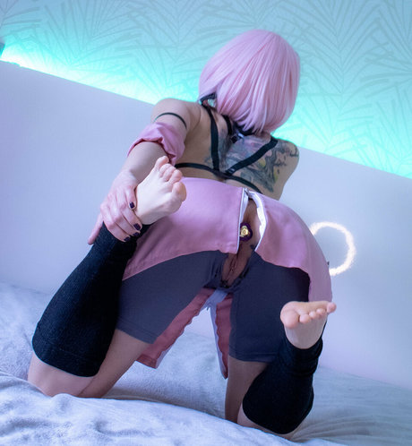 AeryTiefling model sexy photos