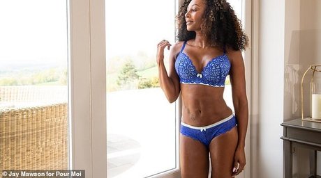 Melanie Brown model nice img