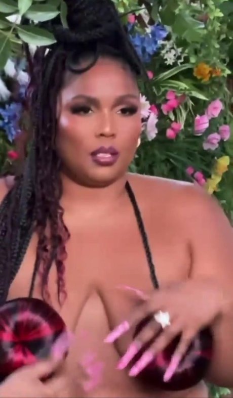 Lizzo sex actress photos