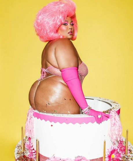 Lizzo pornstar top img