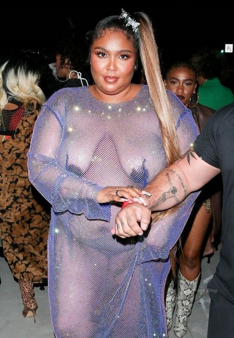 Lizzo high quality actress galleries