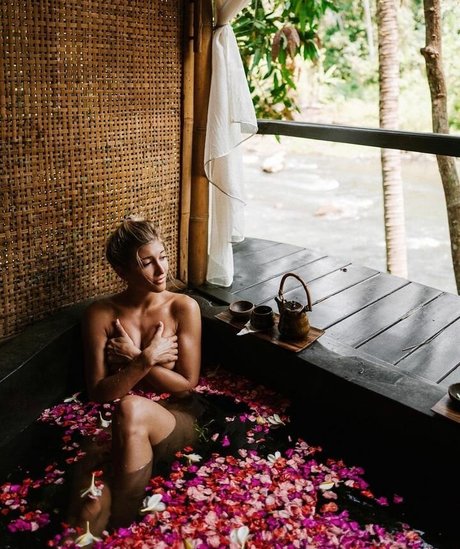 shemale riding onlyfans perfect archive