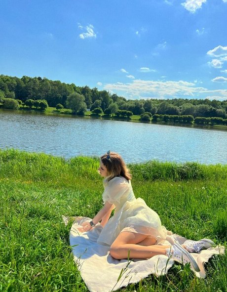 Shadsi nudes actress pics