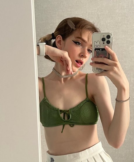 Shadsi top model pics