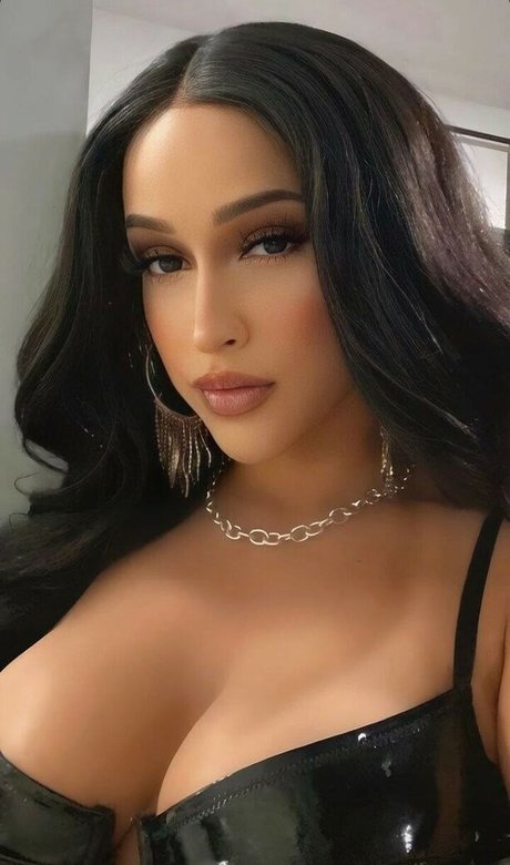 gloryhole wife onlyfans pornos image