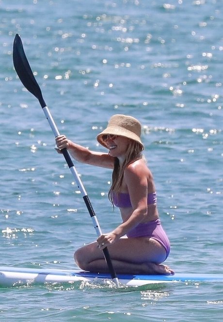 Hillary Duff top star picture