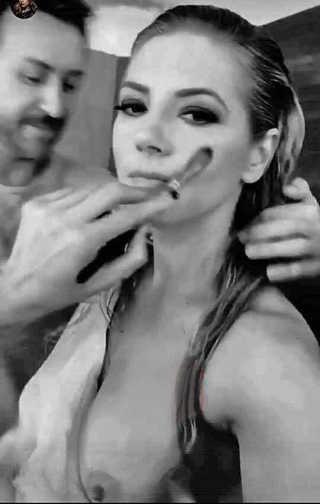 Katheryn Winnick porn star photo