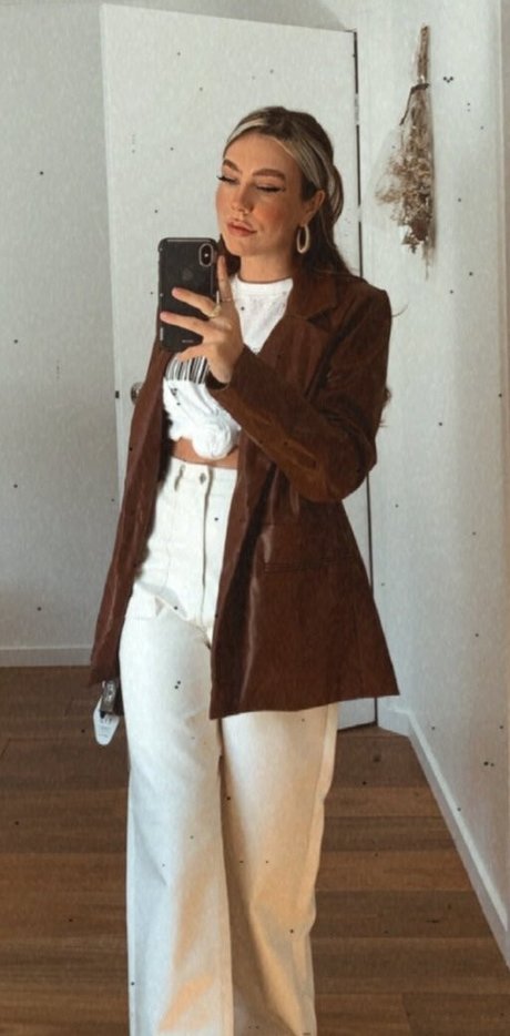 Paladinamber adult model image