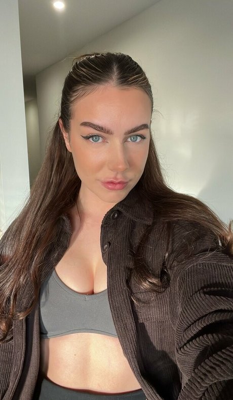 Paladinamber nudes star img