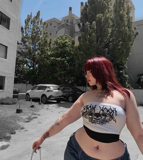 mathildawtf hot model pics