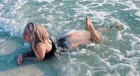 Nicholena star pornographic photo