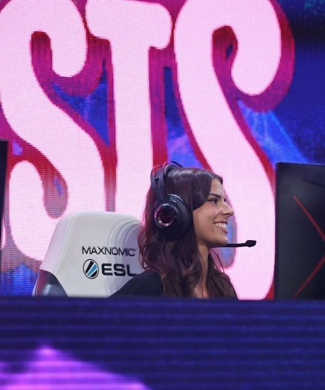 Develique best pornstar pics