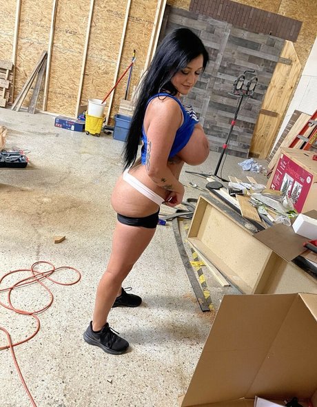 Ms delta punk nude actress img