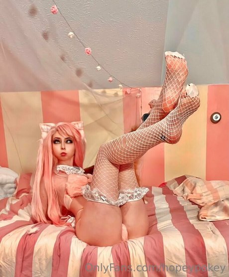 Hopeyhazbin nice model photo