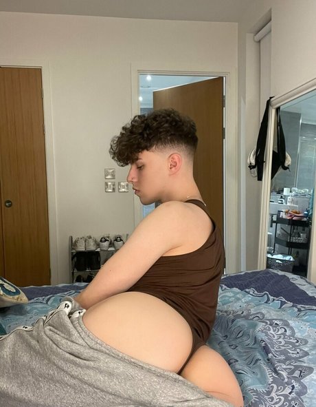 kiekie18x model hot image