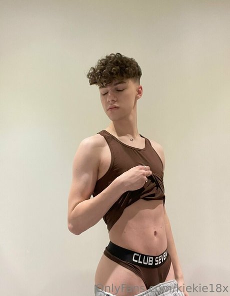 kiekie18x model xxx photo