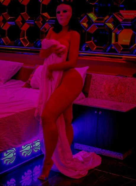 mirror selfie onlyfans adult pic