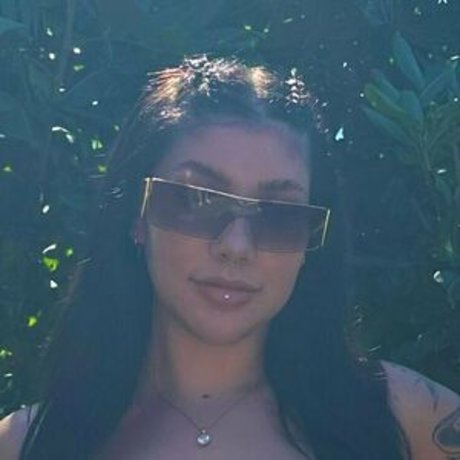 scarlettrayfree exclusive model pictures