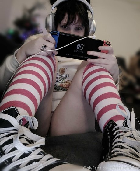 blonde babe onlyfans hot nude pic