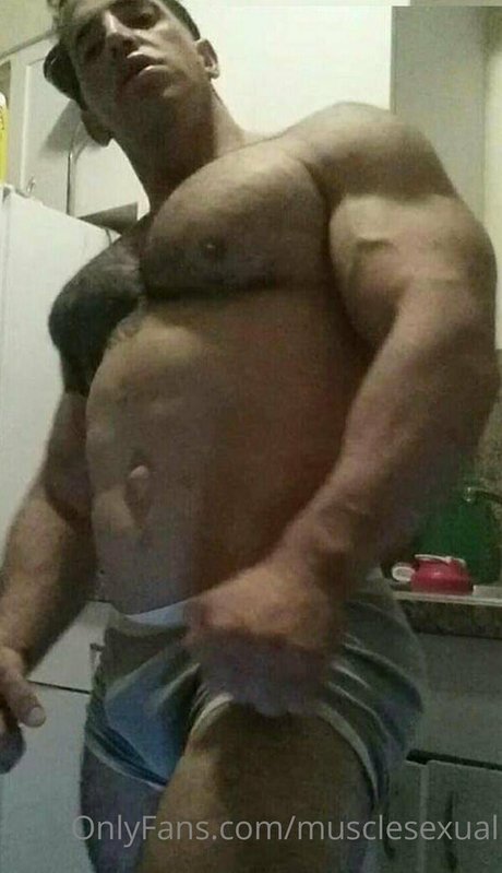 musclesexual nudes star pic