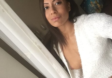 hairy armpits onlyfans top gallery