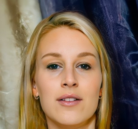 Cassie Popcorn sex pornstar image