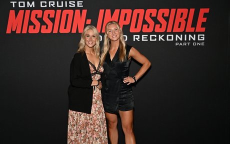 Cassie Popcorn hot pornstar pics