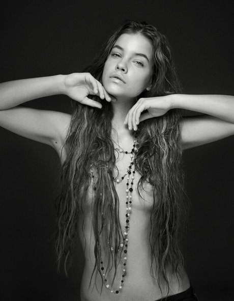 one onlyfans exclusive photo