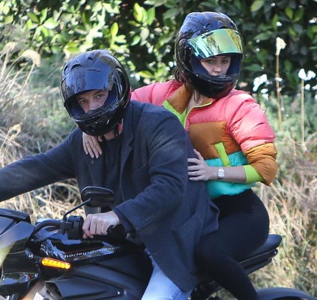 shemale outdoor onlyfans perfect pics